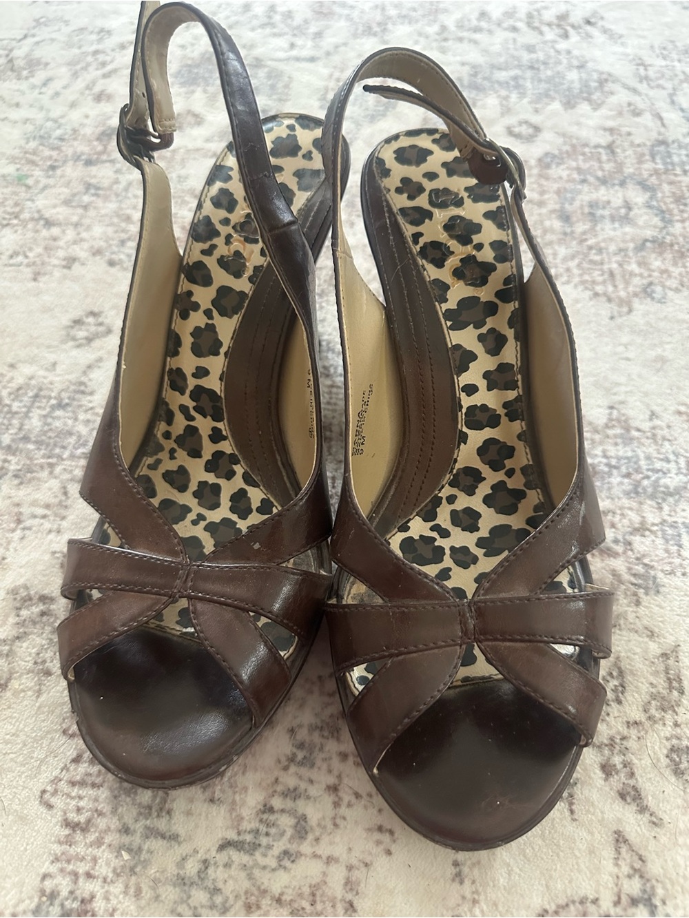 MUDD Women's Marna Brown Leather Crisscross Slingback Heels